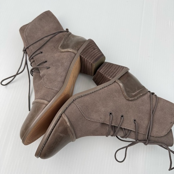Kelsi Dagger Kennedy Nordstroms NWOT  Women's Suede Ankle Boots - Brown size 6.5 - Picture 4 of 12